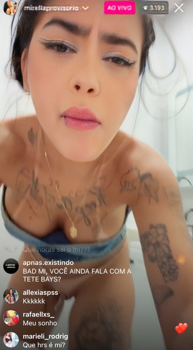 Mc Mirella filmou a piriquita na live do Instagram - Fotos Porno |  textomir.ru